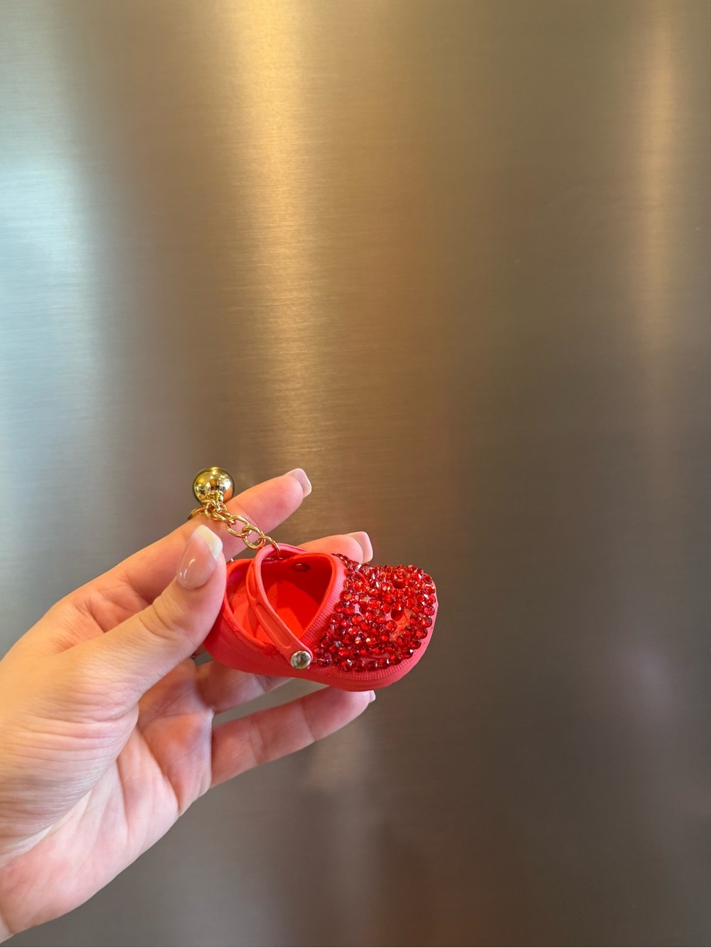Red Rhinestone Croc Keychain - Picture 7 of 9